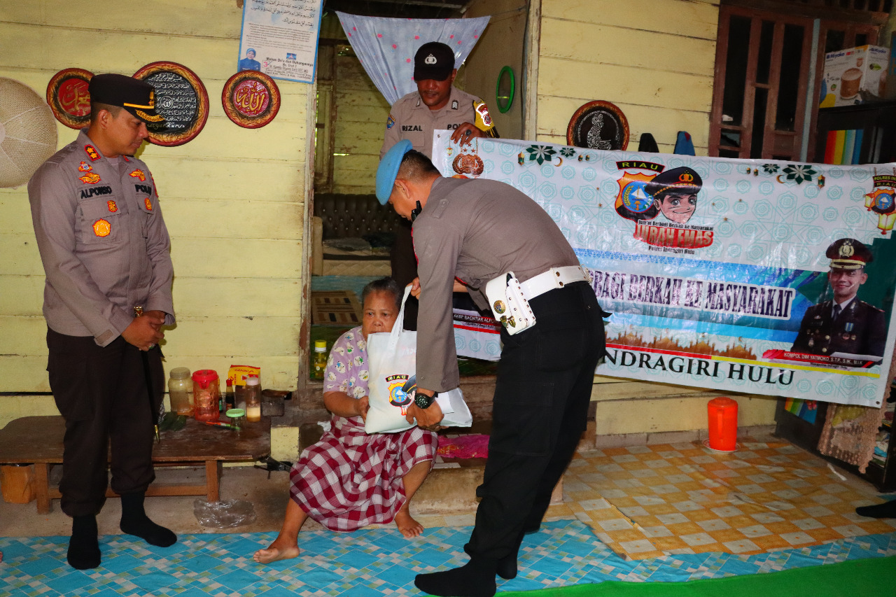 Jubah Emas Polres Inhu Pekan Ini Mengarah ke Desa Rantau Mapesai, Rengat