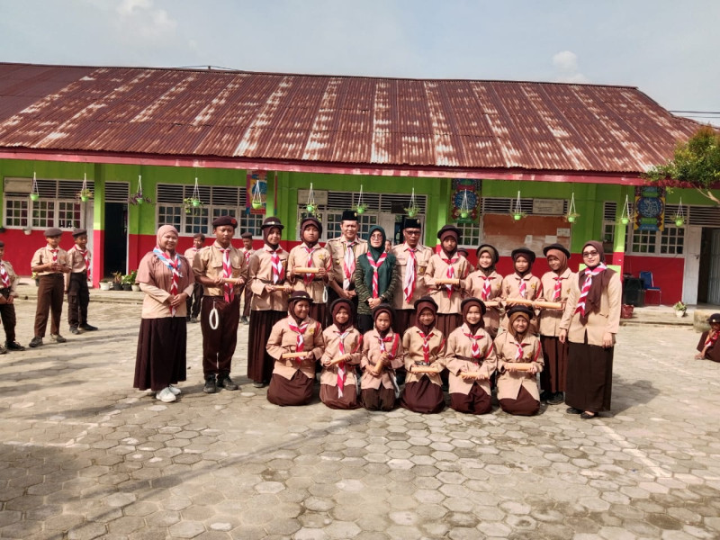 Kamabigus SDN 016 Kelesa, Lantik 13 Pelajar, TKU Penggalang Ramu