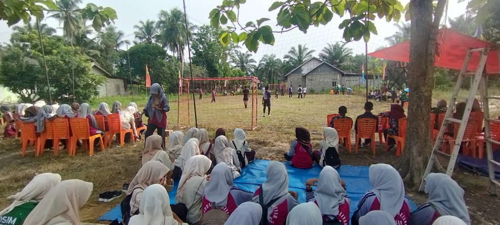 Class Meeting di MA Al Ihsan, Menggelar Pertandingan Olahraga Futsal dan Volli