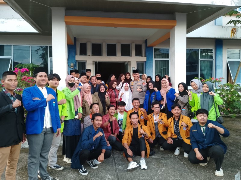 Puluhan Mahasiswa Bersama Kapolres Inhu 