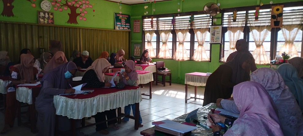 SPMB Hari Pertama di SDN 005 Titian Resak Berjalan Sesuai Harapan