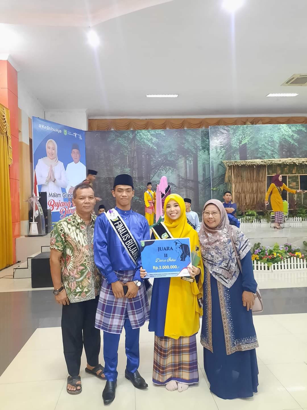 Noviachri Imroatul Sadiyah dari Kecamatan Seberida, Juara 2 Ajang Pemilihan Bujang dan Dara Inhu 2023