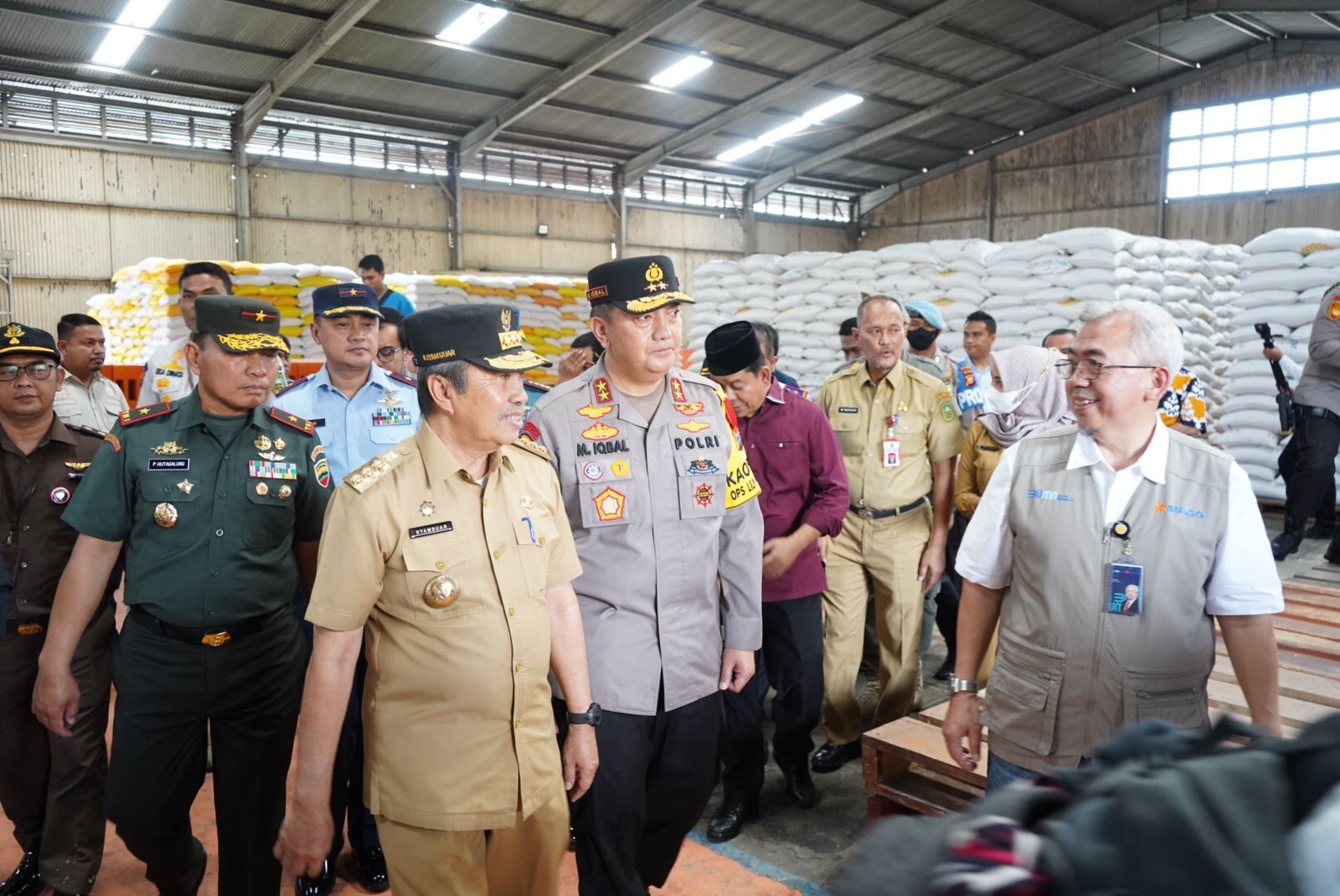 Tinjau Gereja dan Pos Pengamanan, Kapolda Riau Irjen Iqbal Pastikan Natal dan Tahun Baru Berjalan Aman