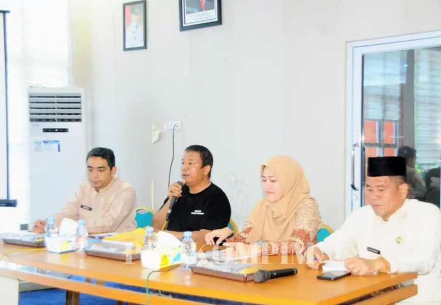 Sekda Hendrizal Terima Exit Meeting Bersama BPK RI Perwakilan Riau