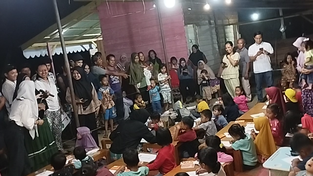 Lomba Mewarnai Hiasi HUT RI di Desa Danau Tiga
