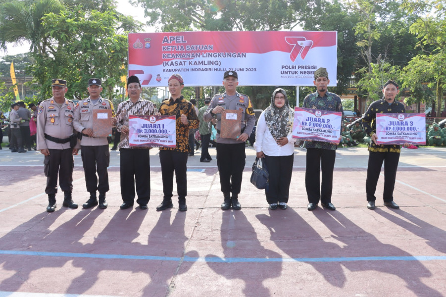 Kapolres Inhu Pimpin Apel Satkamling 2023 Yang Dihadiri Pemkab Inhu dan Forkopimda