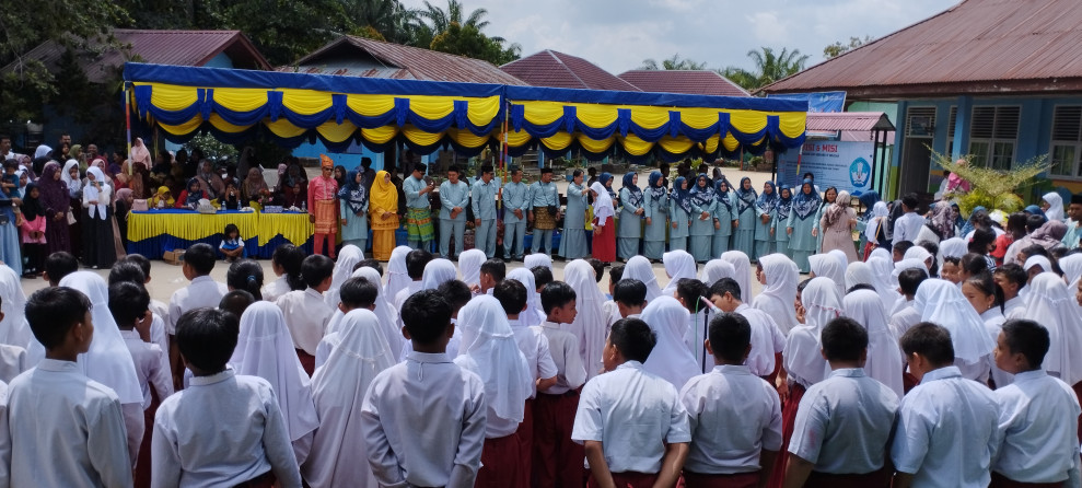 Acara Pelepasan Siswa di SDN 020 Simpang 4 Belilas Berjalan Lancar, Ini Pesan Ibu Kepala Sekolah