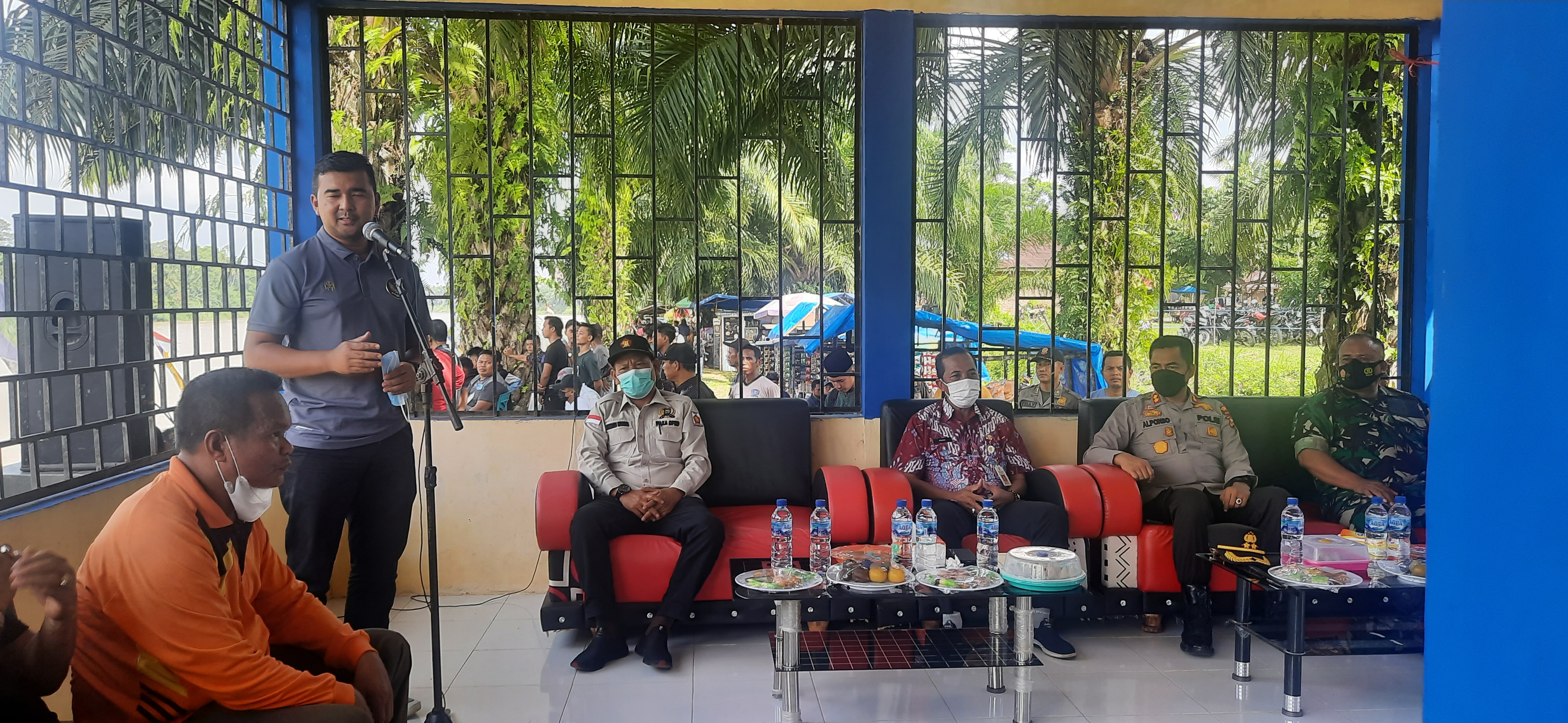 14 Sampan Mini Berlaga di Tepian Kuale Danau Pao, Salah Satu Nya Datuk Setampuk Alam Garda Bangsa