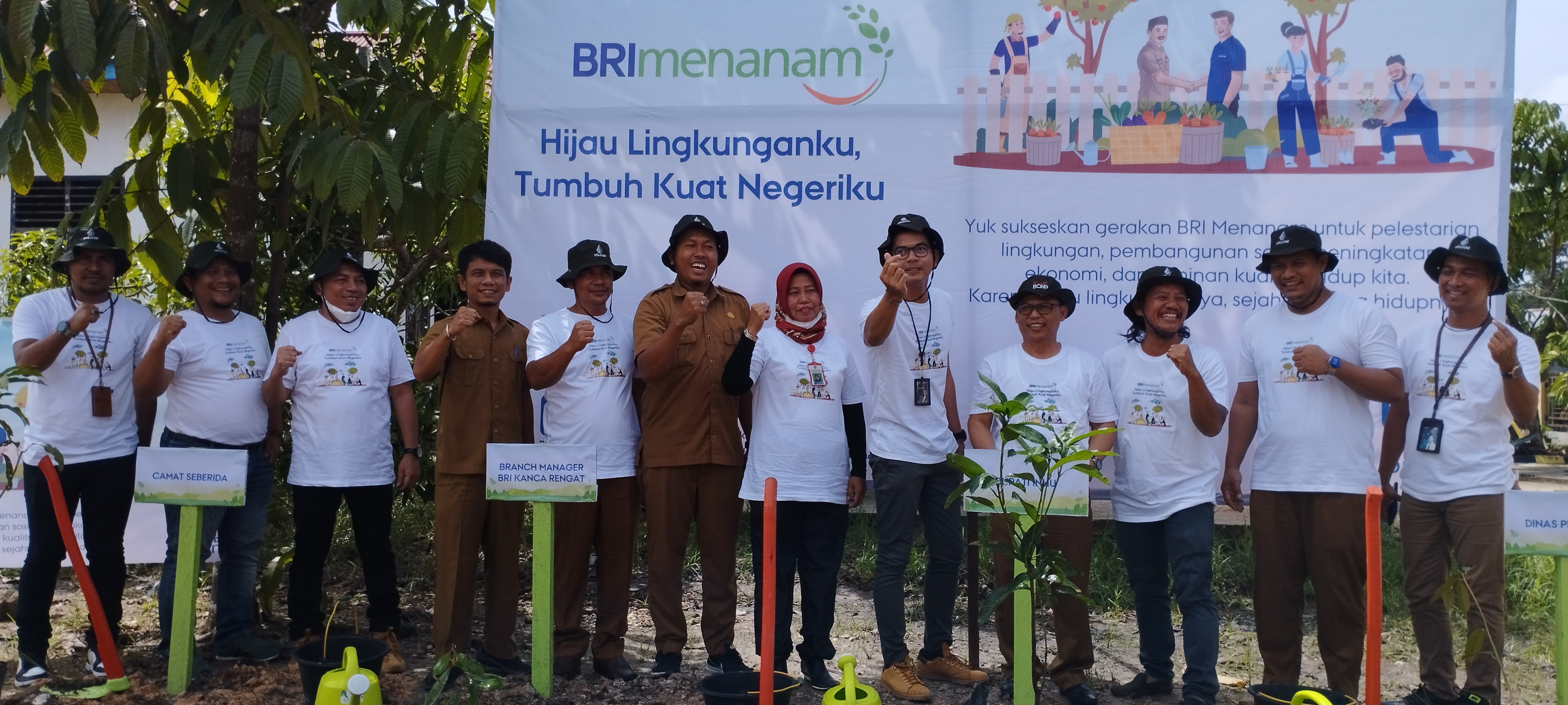 BRI Peduli Lingkungan dengan Program BRI Menanam Salurkan 2.900 Bibit Tanaman Produktif
