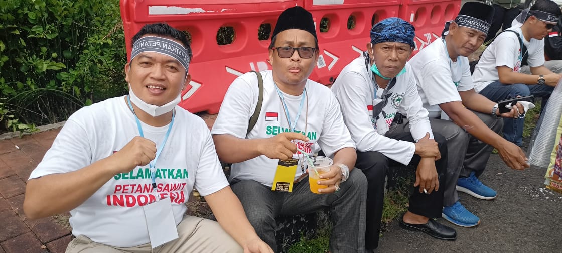 DPD Apkasindo Inhu Turut Aksi Di Jakarta, Petani: Terimakasih Emi Rosady Sudah Memperjuangkan