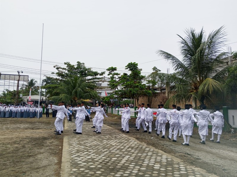 Upacara HUT ke-81 RI di Kecamatan Seberida Berlangsung Khidmat