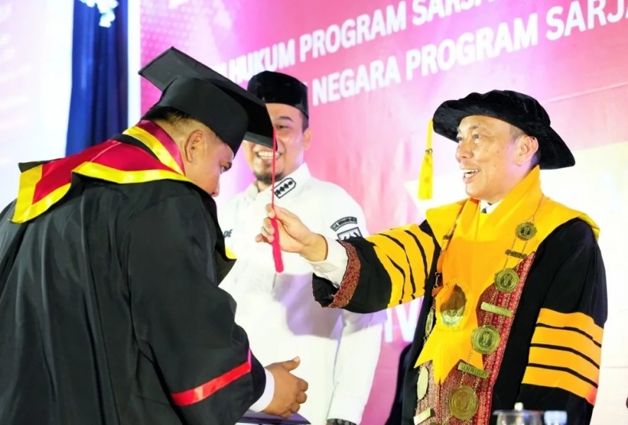 Hadiri Wisuda dan Dies Natalis Unrida, Bupati Ade: Ini mengingatkan saya momen 20 tahun yang lalu