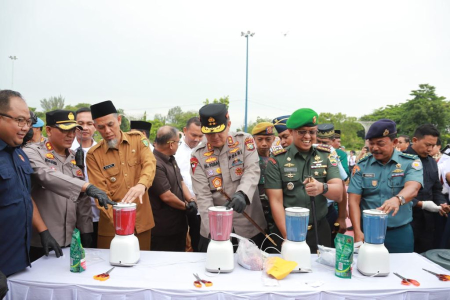 9 Tersangka Narkotika Dengan BB Fantastis Berhasil Digulung Polda Riau Dan Polres Dumai