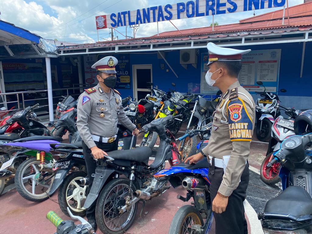 Knalpot Brong Diamankan,Kasat Lantas Polres Inhu Komitmen Cipta Kondisi Lalu Lintas Tertib Jelang Ramadhan 1443 H