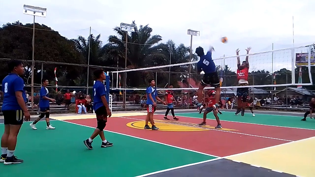 Sebanyak 84 Tim Unjuk Kekuatan di Turnamen Volly Ball Titian Resak Cup
