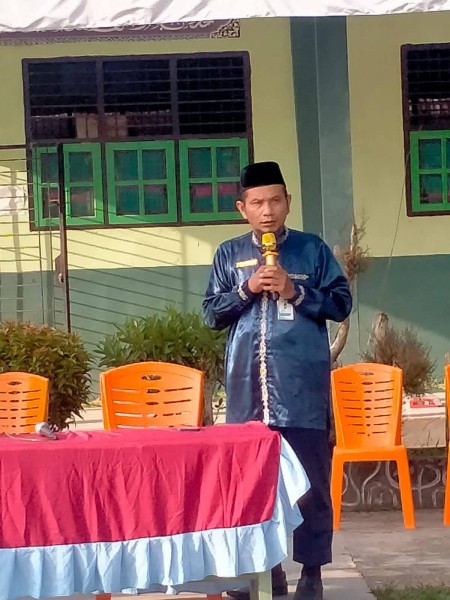 Penyuluh Agama Beri Pembinaan Remaja di MTs dan MA Al Islam Petalabumi