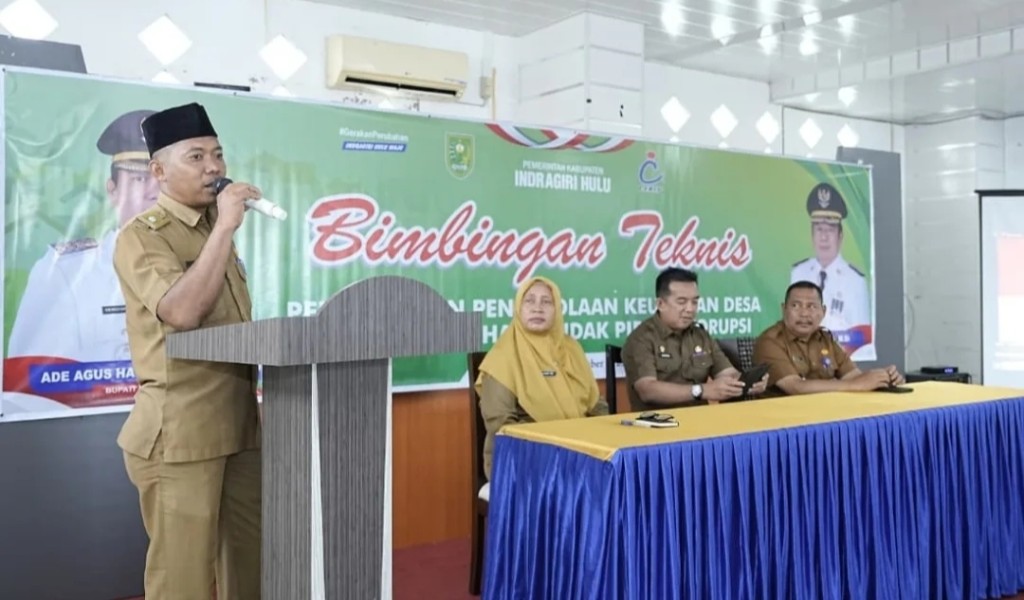 Sekda Zulfahmi Adrian Resmi Buka Bimtek Keuangan Desa untuk Tingkatkan Kompetensi Kades