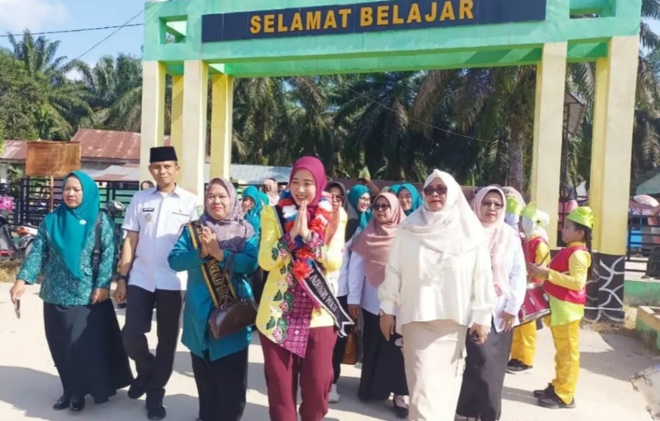 Bunda Literasi Inhu Monitoring MPLS di SDN 020 Belilas, Dorong Semangat Belajar Siswa Baru