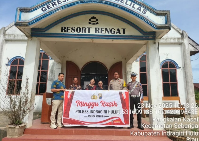 Polsek Seberida Gelar Program Minggu Kasih di Gereja HKBP Belilas, Sampaikan Pesan Kamtibmas kepada Jemaat