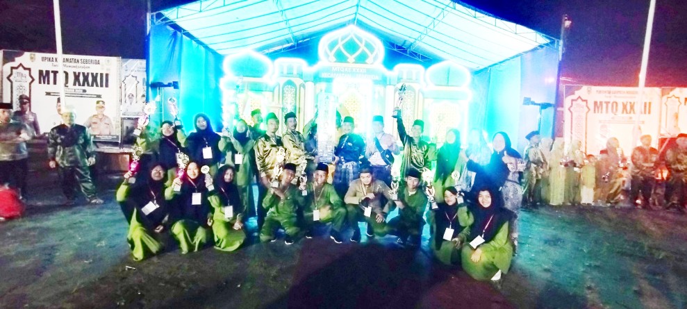 Camat Tutup Perhelatan MTQ Ke-32 Tingkat Kecamatan Seberida, Desa Buluhrampai Kembali Raih Juara Umum