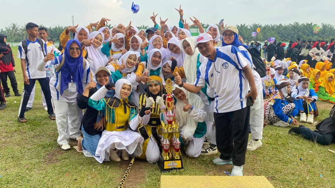 MTs Al Ihsan Borong Dua Piala di INHU Drum Competition 2026