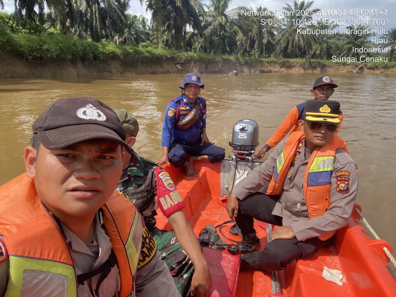 Sedang Mandi, Seorang Gadis Remaja Diduga Tenggelam di Sungai Cinaku Desa Payarumbai