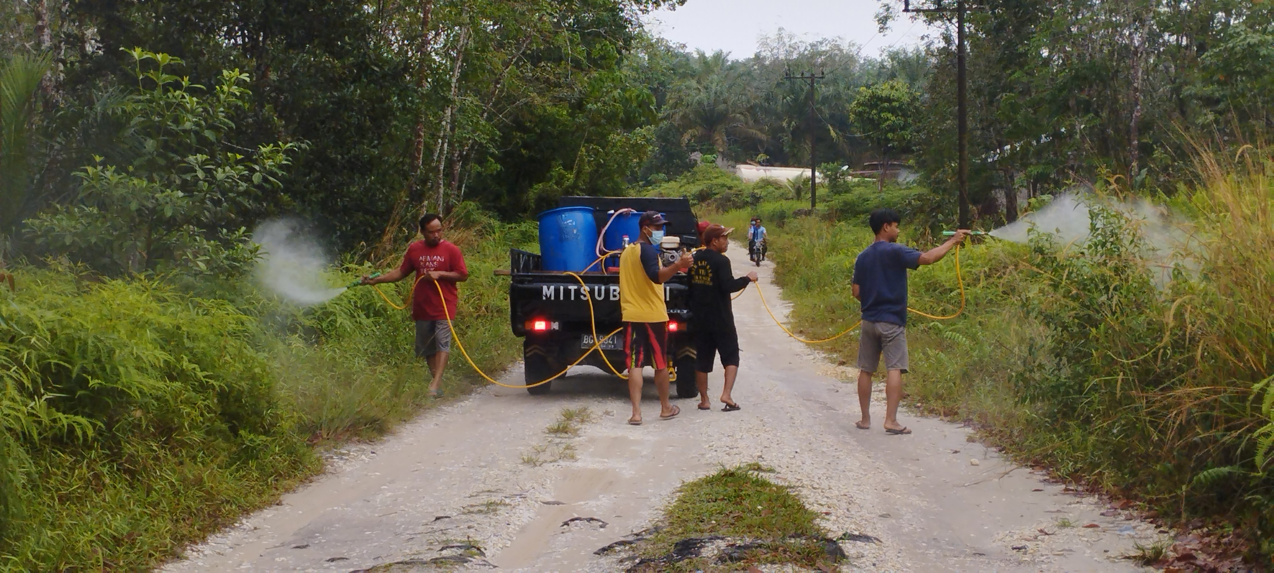 Pemdes Dan Warga Desa Danau Tiga Goro Bersama Jelang Ramadan