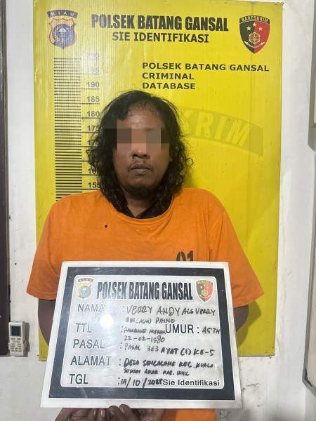 Polsek Barang Gansal Ungkap Kasus Pencurian di Bengkel NKS, Pelaku Ditangkap Saat Bejerja Di Inhil