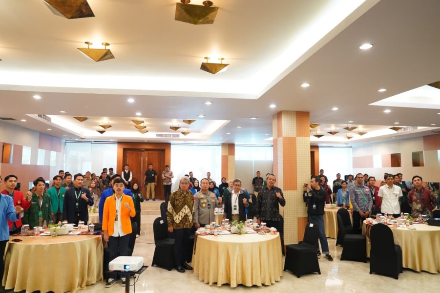 Green Leadership Academy Dibuka di Pekanbaru: Mahasiswa 50 Kampus Siap Jadi Pemimpin Hijau Masa Depan