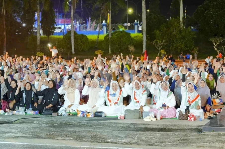 Memperingati HUT RI ke-80 Pemkab Inhu Berdzikir dan Bersholawat Bersama ASN dan Masyarakat