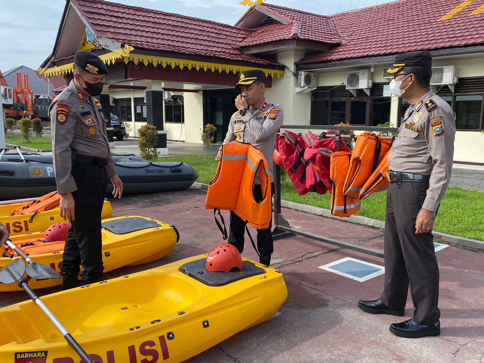 Antisipasi Bencana Banjir, Polres Inhu Gelar Peralatan SAR Samapta