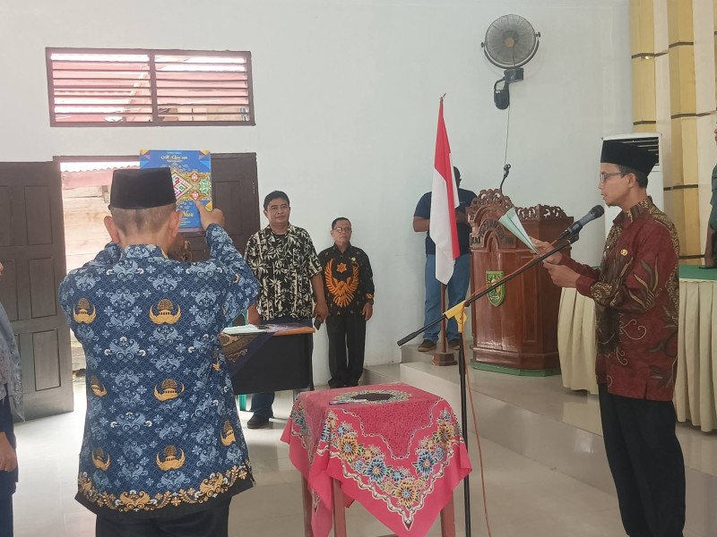Pelantikan Pj Kades Buluh Rampai, Anggota BPD Petala Bumi dan Pisah Sambut Lurah Pangkalan Kasai Digelar di Kantor Camat Seberida