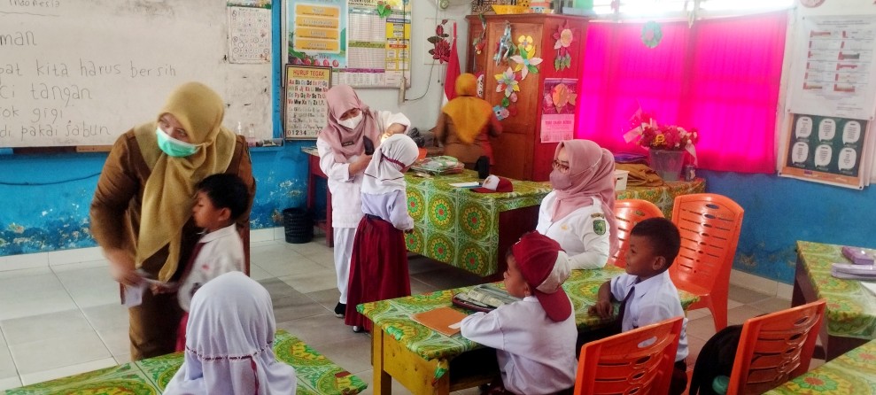 Cek Kesehatan Gratis di SDN 004 Belilas, Upaya Dini Deteksi Penyakit pada Anak Sekolah