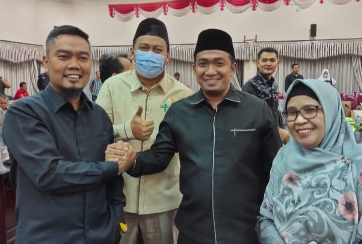 Mulyanto Jabat Ketua Fraksi PKS DPRD Inhu Gantikan Muhammad Syafaat