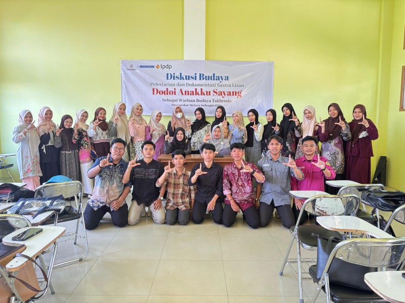 Diskusi Budaya Dorong Pelestarian Sastra Lisan “Dodoi Anakku Sayang”