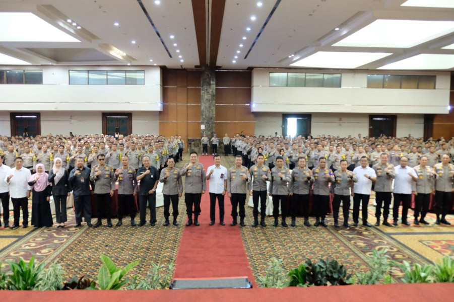Pimpin Apel Akbar, Ini Pesan Kapolda Riau Untuk Personil Bhabinkamtibmas