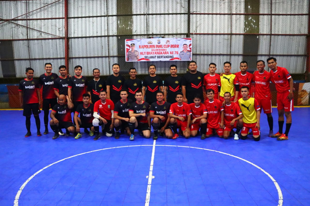 Kapolres Inhu Buka Turnamen Futsal di Rengat Hari Bhayangkara ke 76