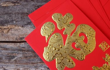 Jangan Sembarangan Beri Angpao, Pahami Dulu Aturannya