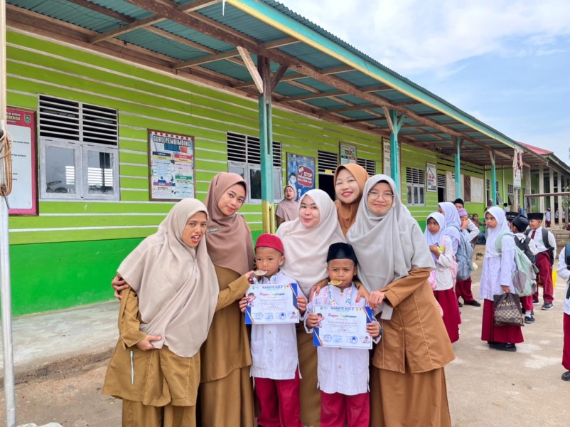 SISWA SD IT AL-FALAAH SEBERIDA RAIH PRESTASI GEMILANG DI KEJUARAAN KARATE KIDS 2 RIAU 2025
