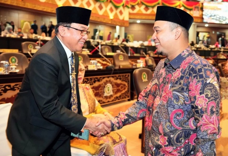 DPRD Riau Gelar PAW, Ade Firmansyah Dilantik Gantikan Ade Agus Hartanto yang kini Pimpin Kabupaten Inhu