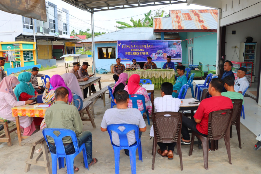 Jumat Curhat di Seberang Rengat, Ini Pesan Kapolres Inhu ke Masyarakat