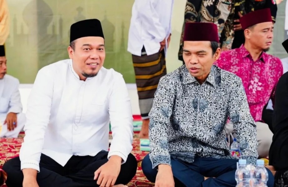Bupati Inhu dan UAS Hadiri Pengajian Akbar Ponpes Yanbu'ul Quran AILatif LBJ