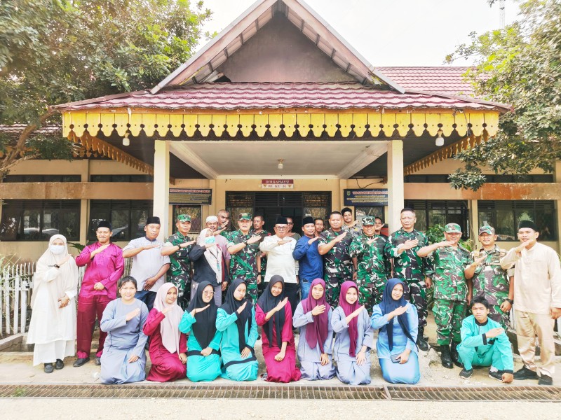 Tim Penyuluhan Mabes TNI Turun ke Batang Cenaku, Cegah Karhutla di Inhu
