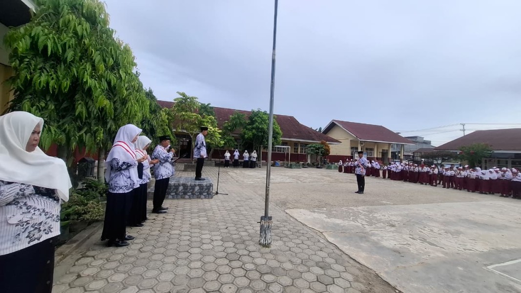 SDN 004 Belilas Meriahkan HGN & HUT PGRI ke-80, Siswa Tampilkan Ragam Karya Seni