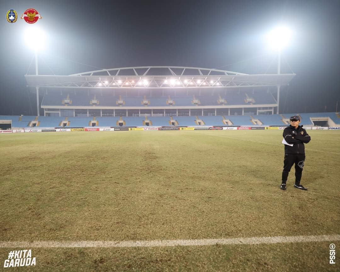 Marc Klok Pertanyakan Kualitas Rumput My Dinh Stadium, Strategi Vietnam Kalahkan Timnas Indonesia?