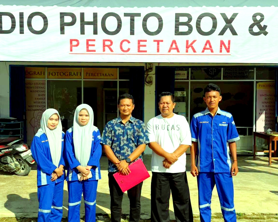 Satria Photo Seberida Kembali Terima Siswa Magang DKV, Jimmy Gabont Bekali Skill Industri Kreatif