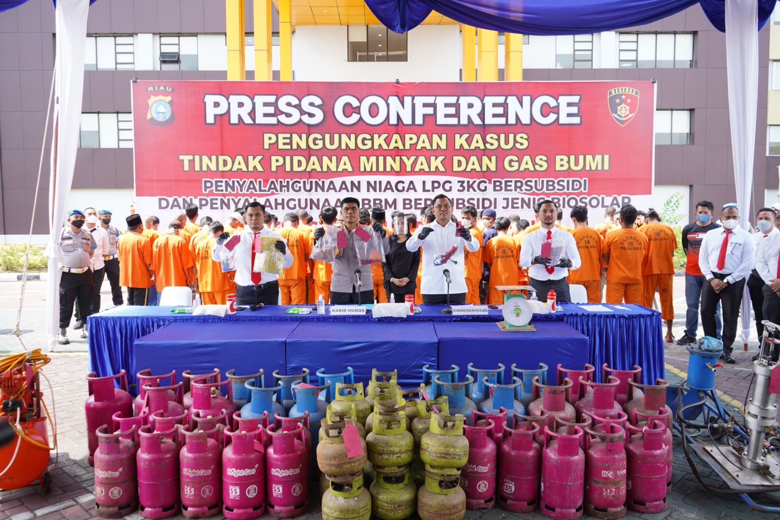 Ringkus Komplotan Pengoplos LPG dan BBM Bersubsidi, Kabid Humas Polda Riau, Perbuatan Mereka Sangat Merugikan Masyarakat Luas