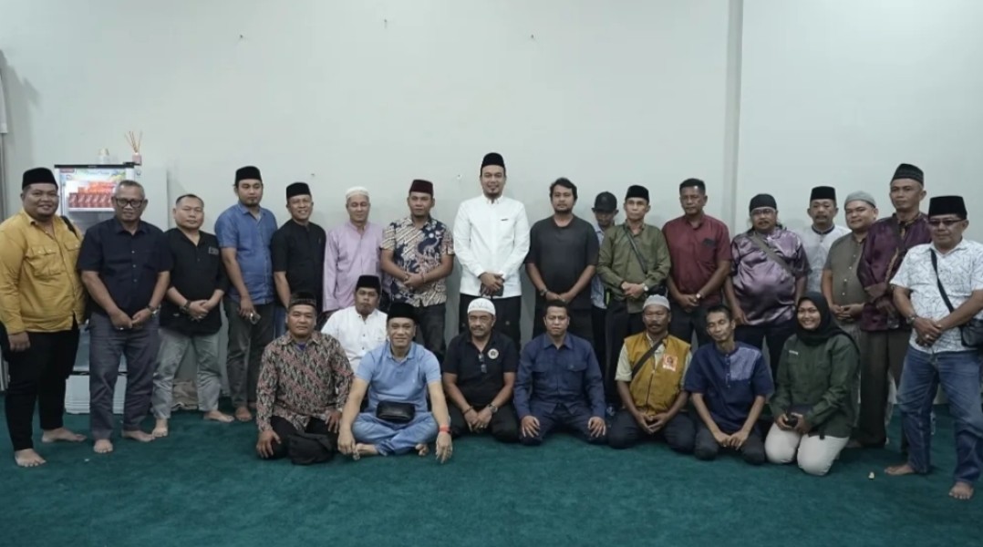 Sepekan Jelang Idul Fitri, Bupati Ade Undang Ratusan Anak Yatim Berbuka di Rumah Dinas