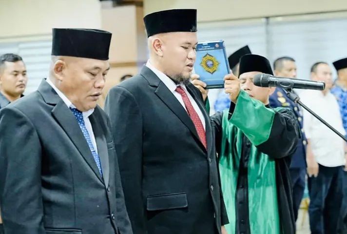 Bupati Inhu Lantik Dua Direktur Perusahaan Daerah, Masyarakat Titip Harapan Baru