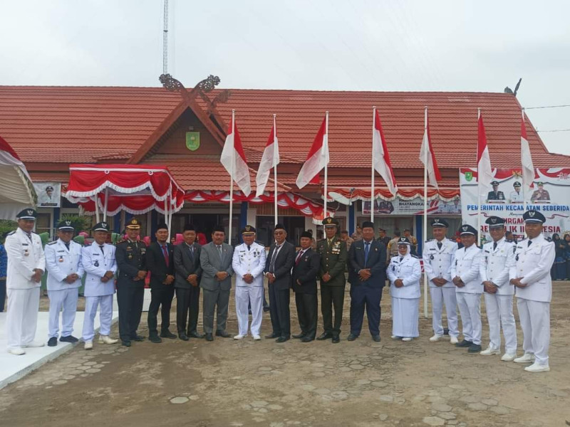Camat Seberida Pimpin Upacara HUT Kemerdekaan RI ke-78